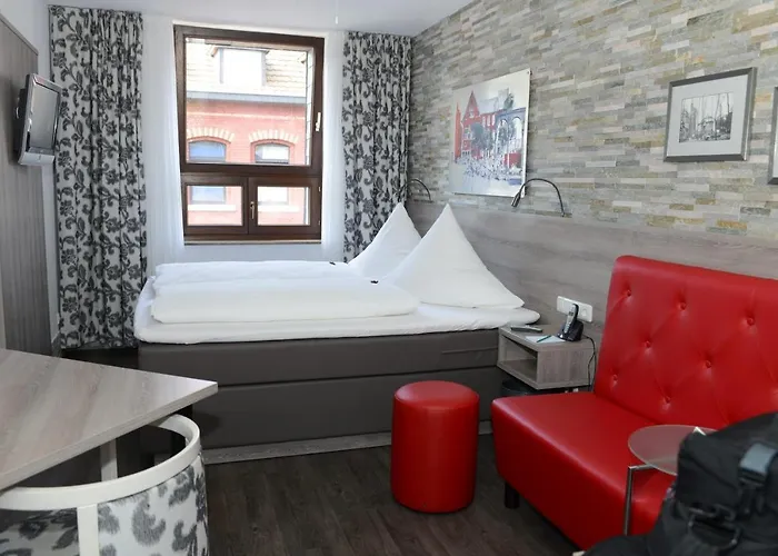 Granus Hotel 3*